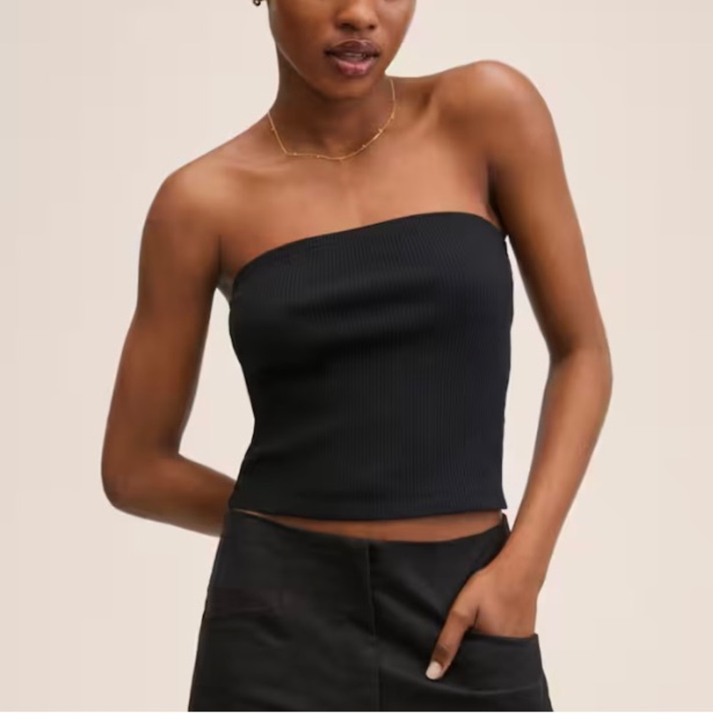 Ribbed cotton-blend top. Size XL.